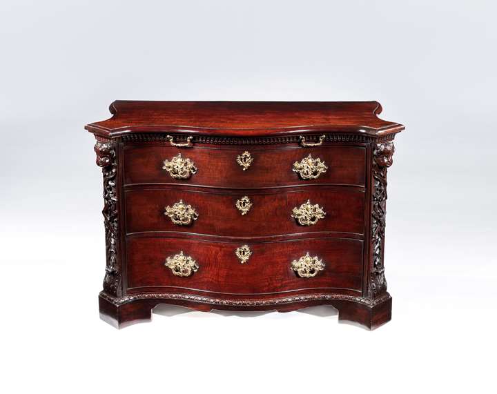 An Important George II Period Serpentine Fronted Mahogany Commode Attributed to the Workshop of William Vile or William Hallett
